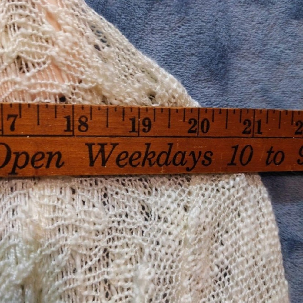 United States Sweaters Cream Crochet Fringe Handkerchief Hem Open Cardigan L - Picture 6 of 10